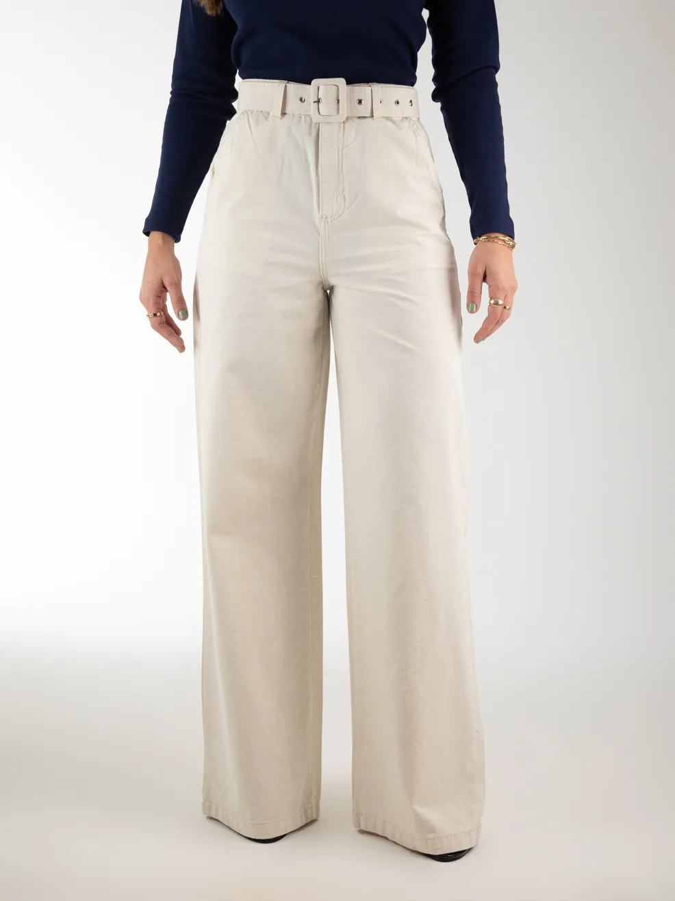 Calça Feminina Pantalona Soft Line