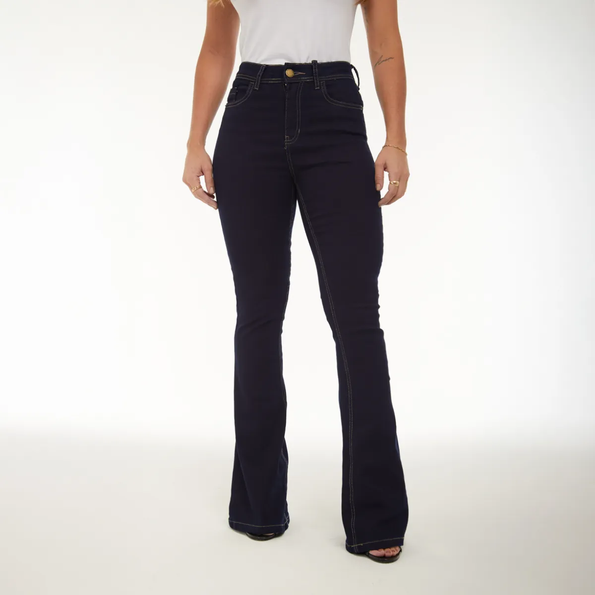 Calça Feminina Flare BW Visceral