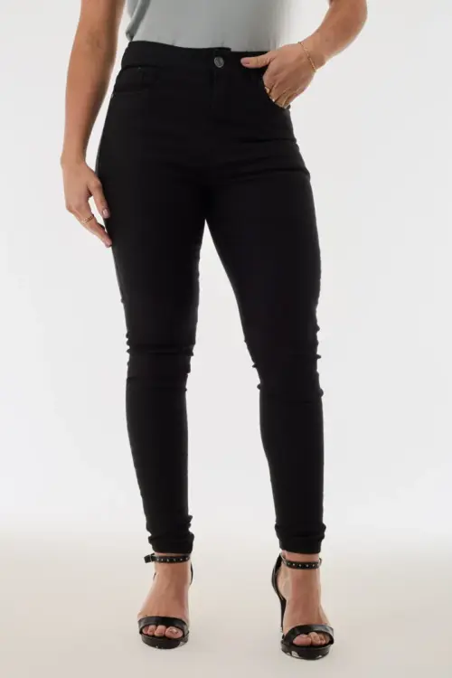 Calça Feminina Cigarrete Blackout