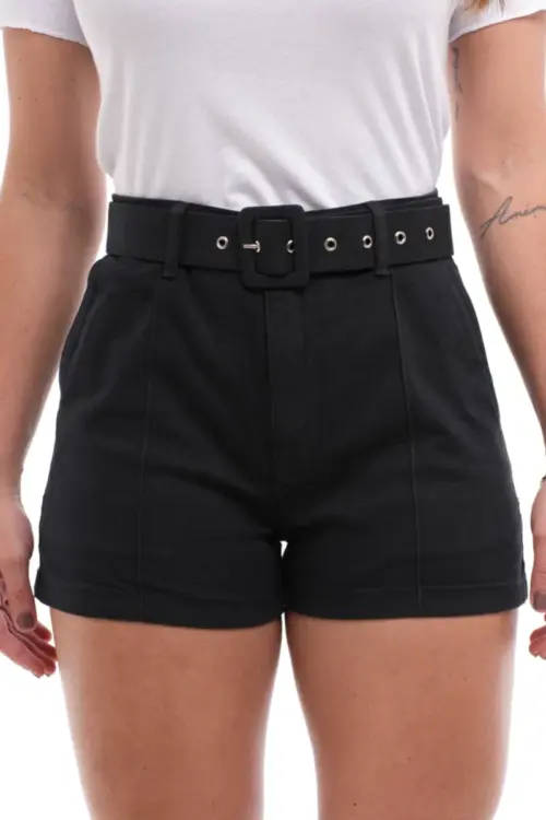 Shorts Feminino Friso